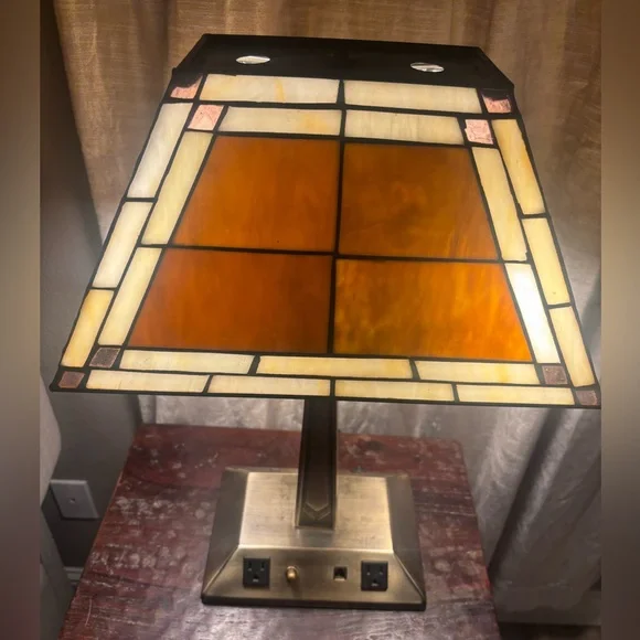 Stained Glass Prairie Table Lamp